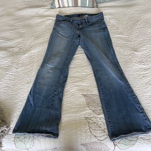 🌷 JCREW Stretch Bootcut Short Jeans 🌷